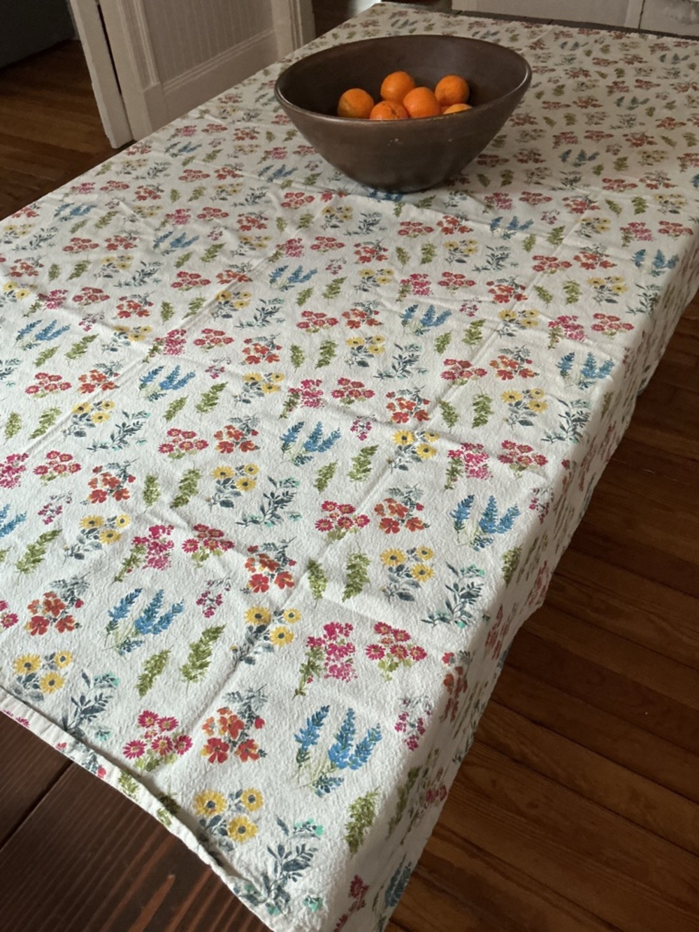 Rachel Ashwell Farmhouse Cotton Tablecloth